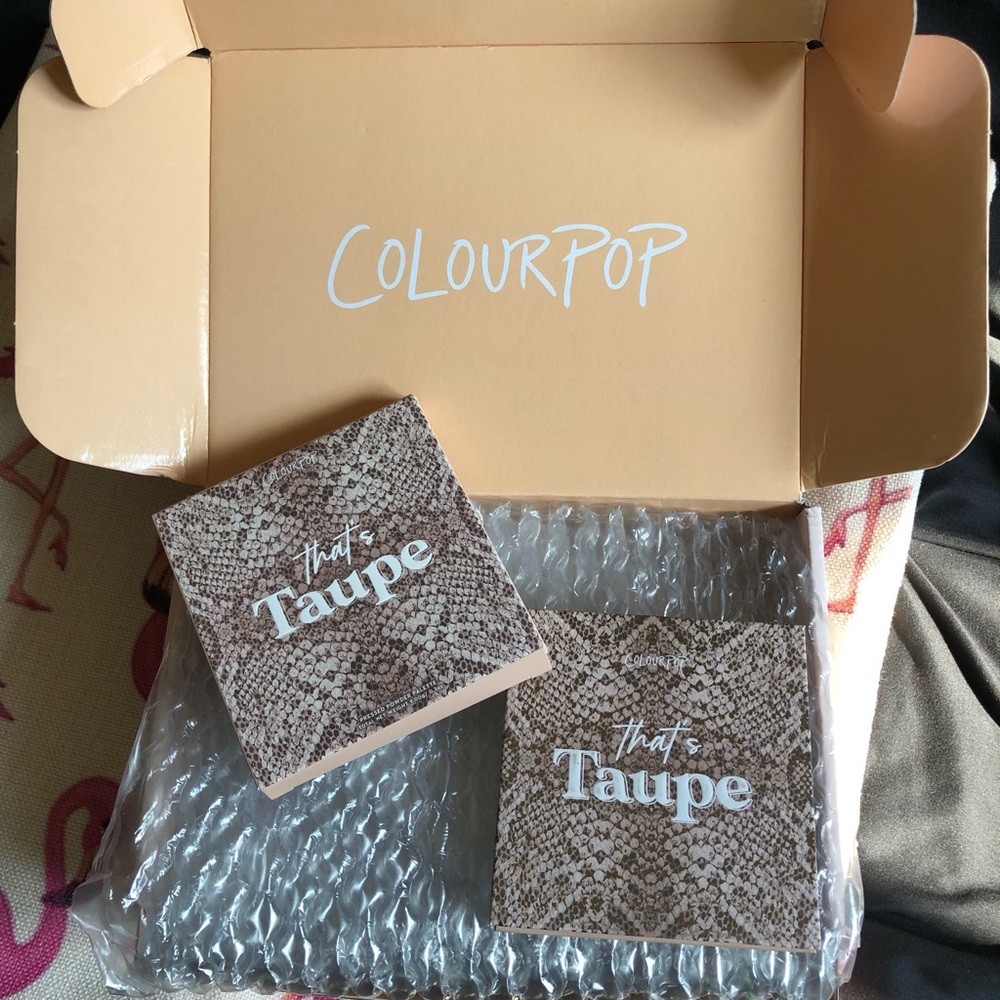 Colour pop That’s Taupe eyeshadow palette